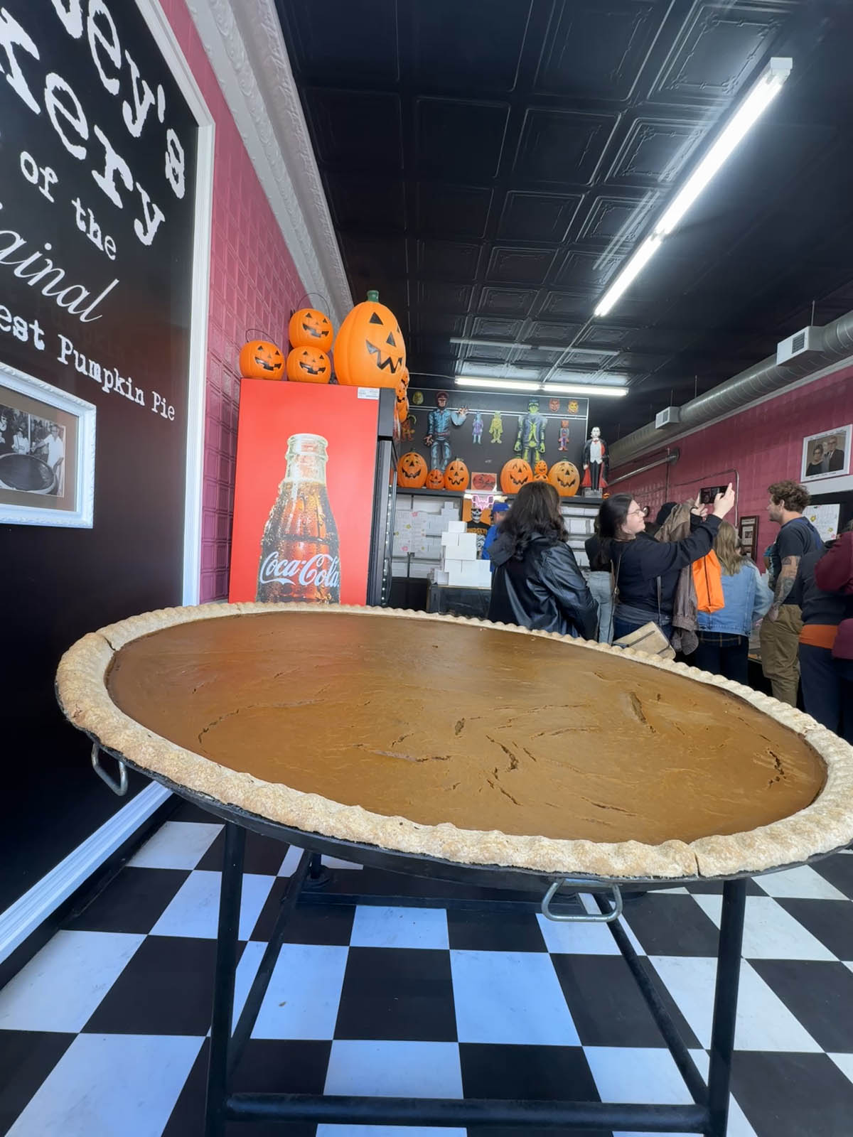 World's Largest Pumpkin Pie at the 2023 Circleville Pumpkin Show